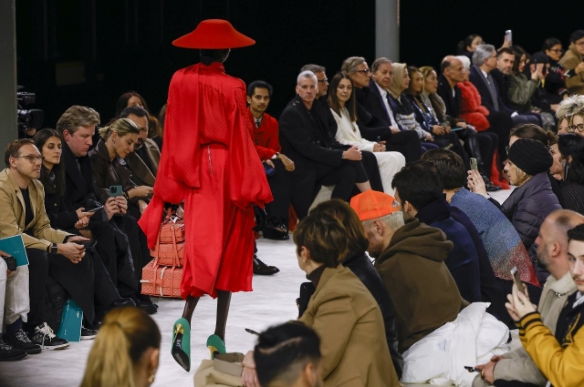    Показ модного дома Balmain. Архивное фото.