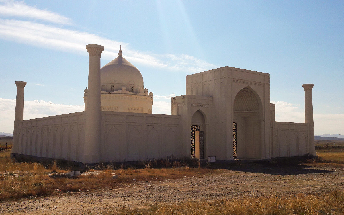 Кладбище в казахстане фото