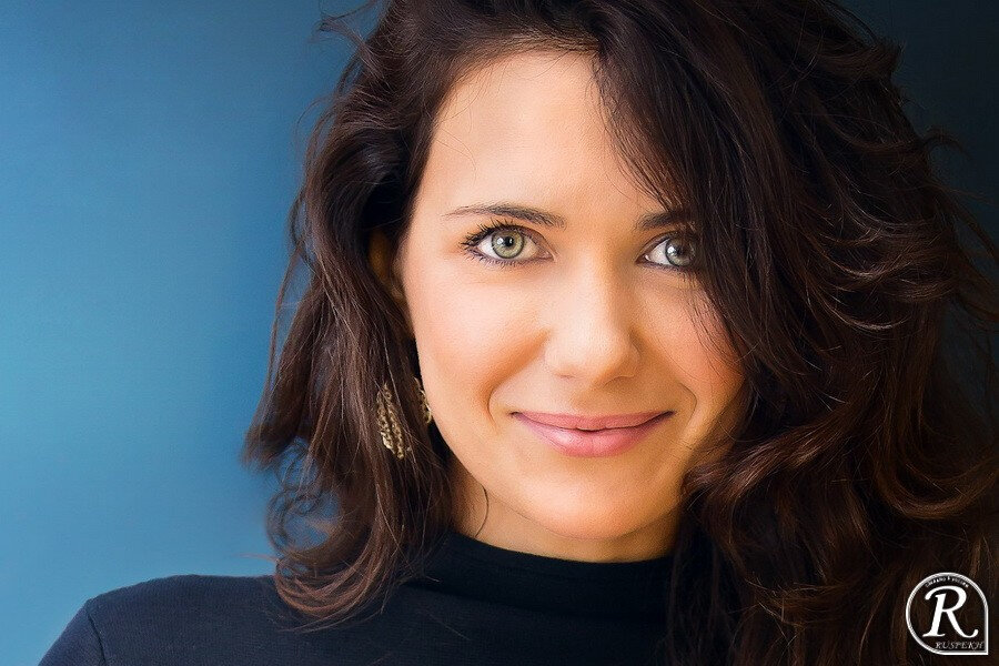 Климова Екатерина Александровна (р. 1978) – российская актриса театра и кино, снялась более чем в 50 сериалах и фильмах