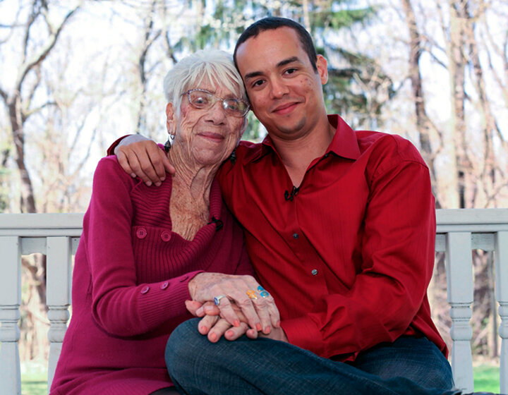 Фото из сети. Кайл Джонс и Марджори МакКул