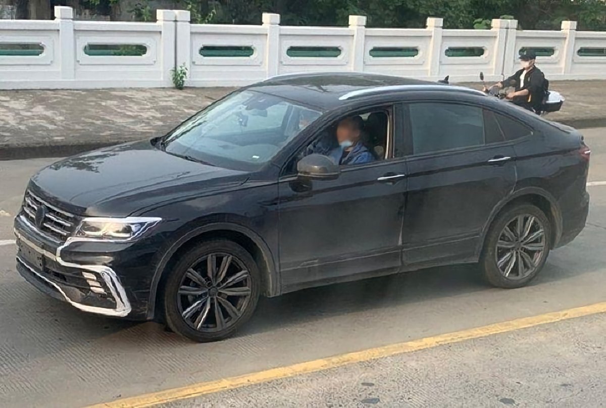 VW Tiguan x