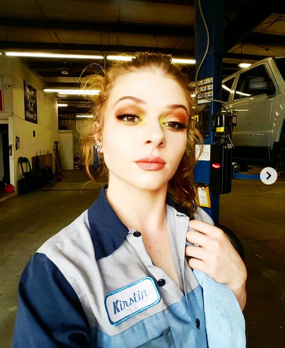 https://www.instagram.com/ms.reds.wrenching/