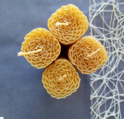 Свечи ручной работы из нашего ассортимента.