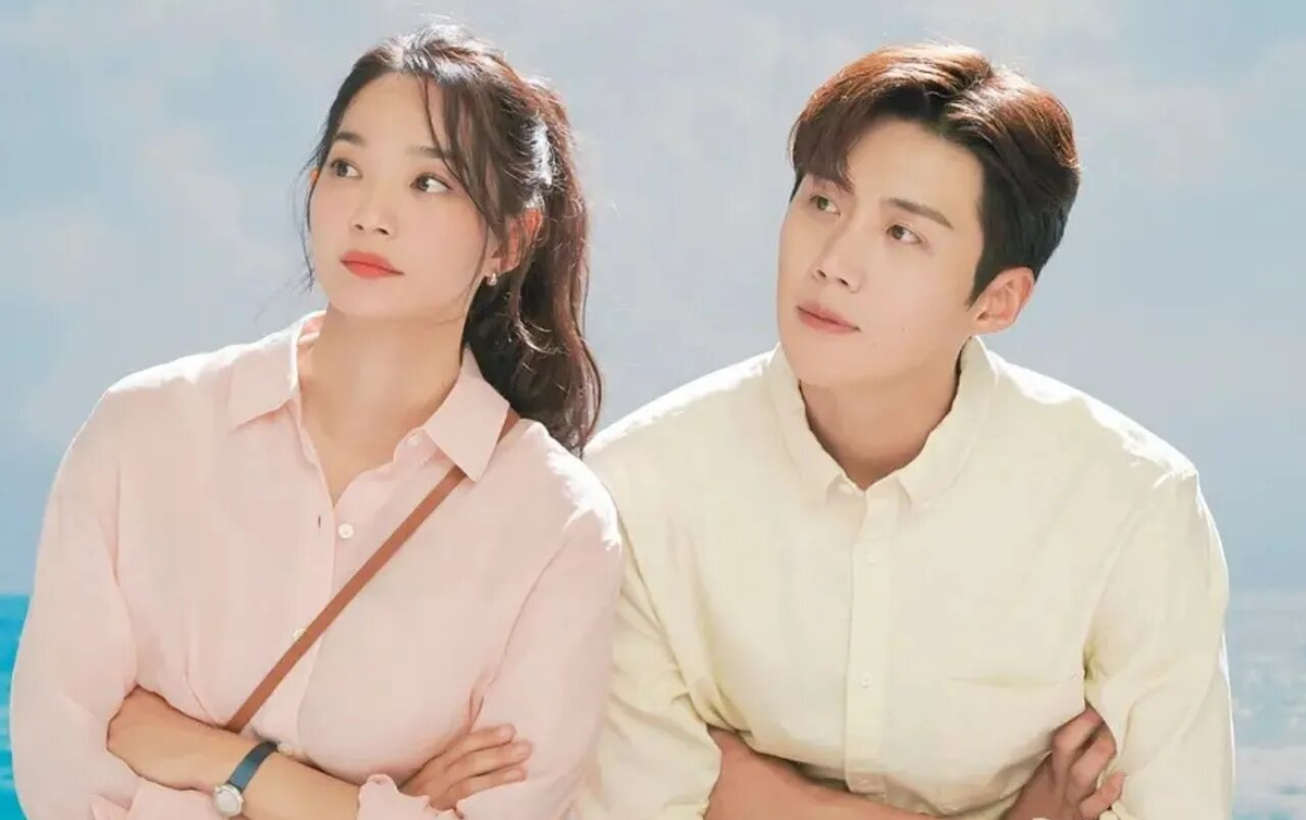 Кадр из сериала. Хе Чжин и Ду Шик.