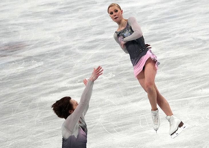 камила валиева фигурное катание. ками валиева. камила валиева фигуристка 2021. команда плющенко. фигурное катание прыжковый турнир 2024 пары.
