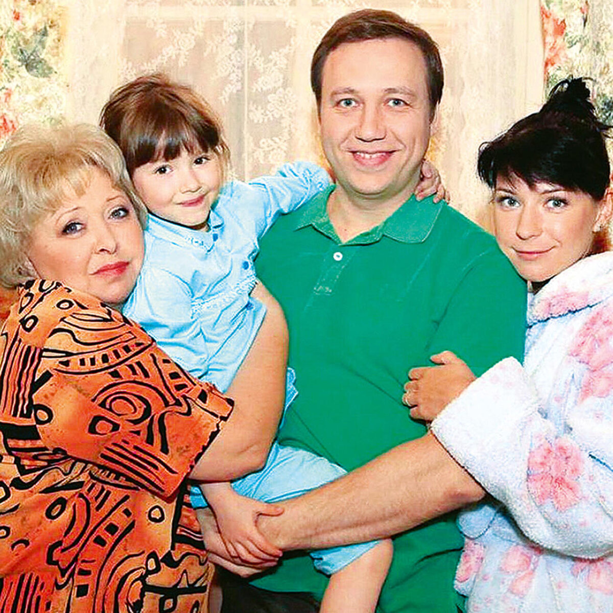    Когда успели повзрослеть? Чем теперь заняты звездные дети из личного архива Марии Ильюхиной