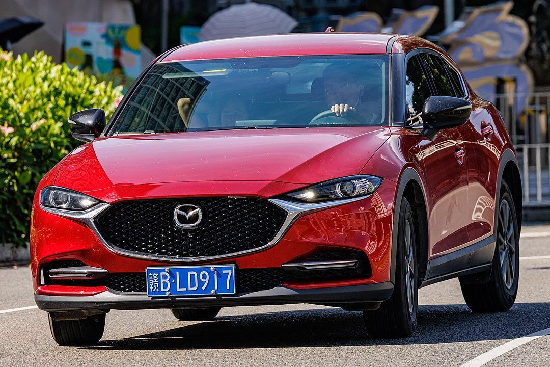    Загадочная китайская Mazda будет официально продаваться в России