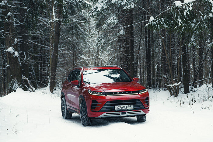 Премиальный полноприводный кроссовер EXEED LX AWD