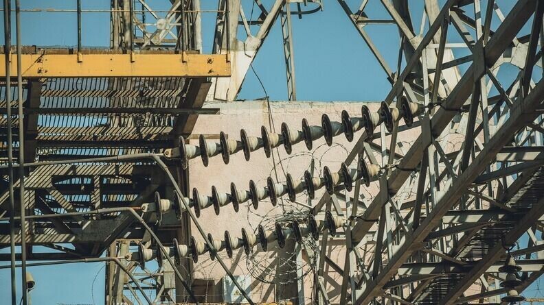     Это связано с необходимостью проведения плановых ремонтных работ на сетях, сообщил на заседании правительства Карелии глава республики.