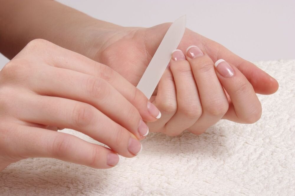Как укрепить ногти в домашних условиях: ванночки и покрытия