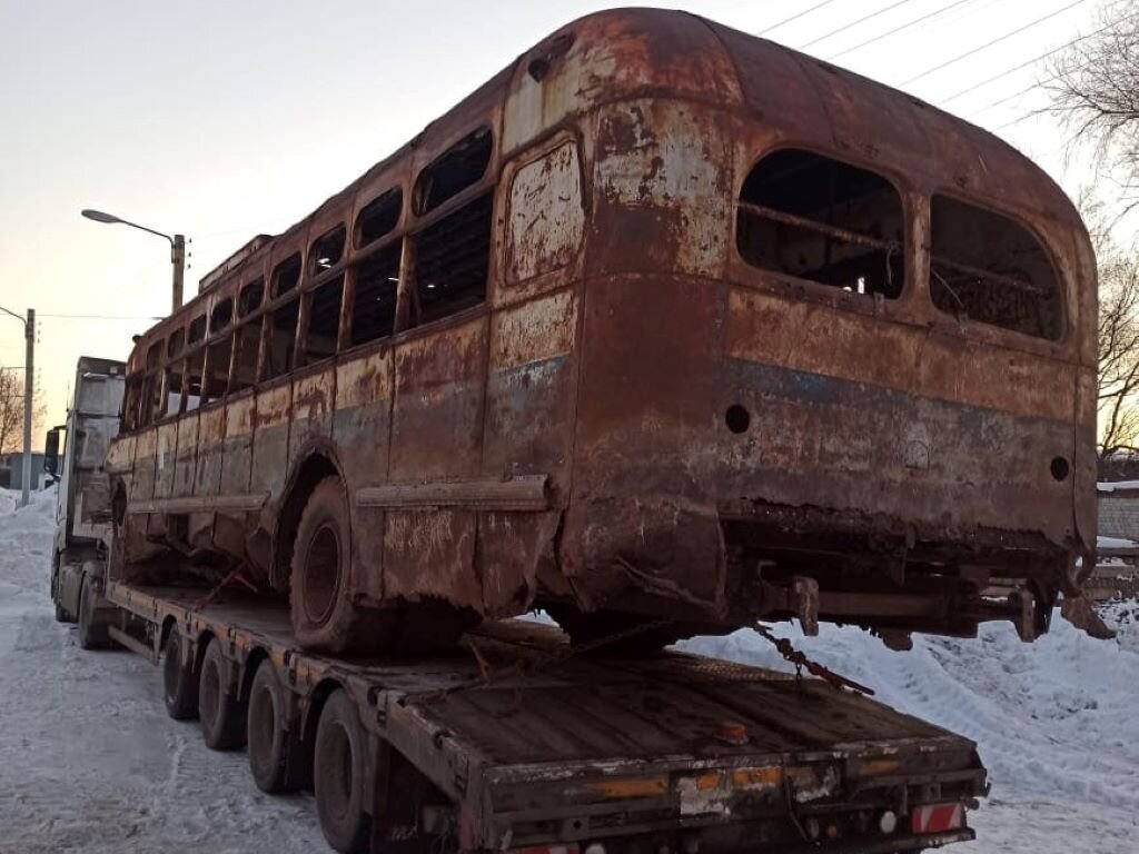 Раритетный троллейбус МТБ-82 оказался не нужен в родном Оренбурге, поэтому  станет памятником в Казани | Урал56.Ру | Оренбург, Орск - главные новости |  Дзен