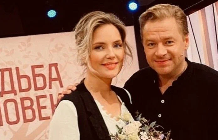 Алексей Барабаш и Александра Богданова.Фото Яндекс.Картинки