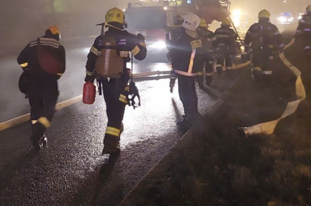    В Кронштадте загорелся нефтяной танкер «Арктика»