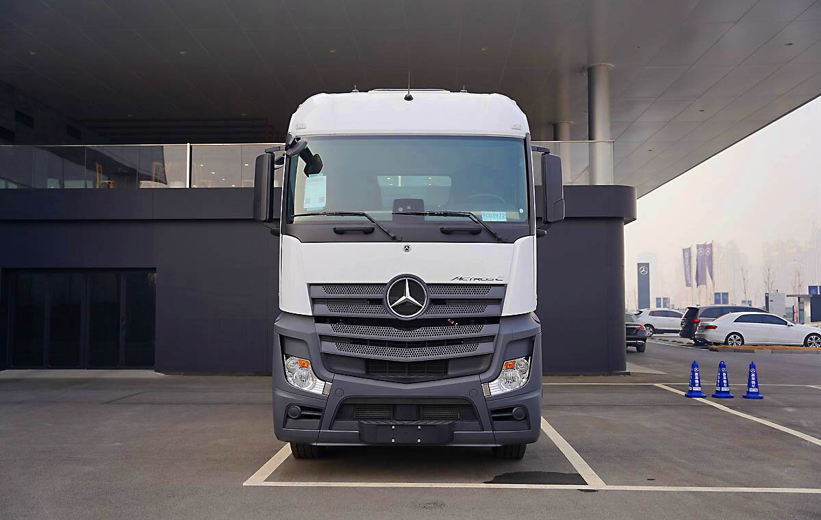 Mercedes Benz Future Truck 2025