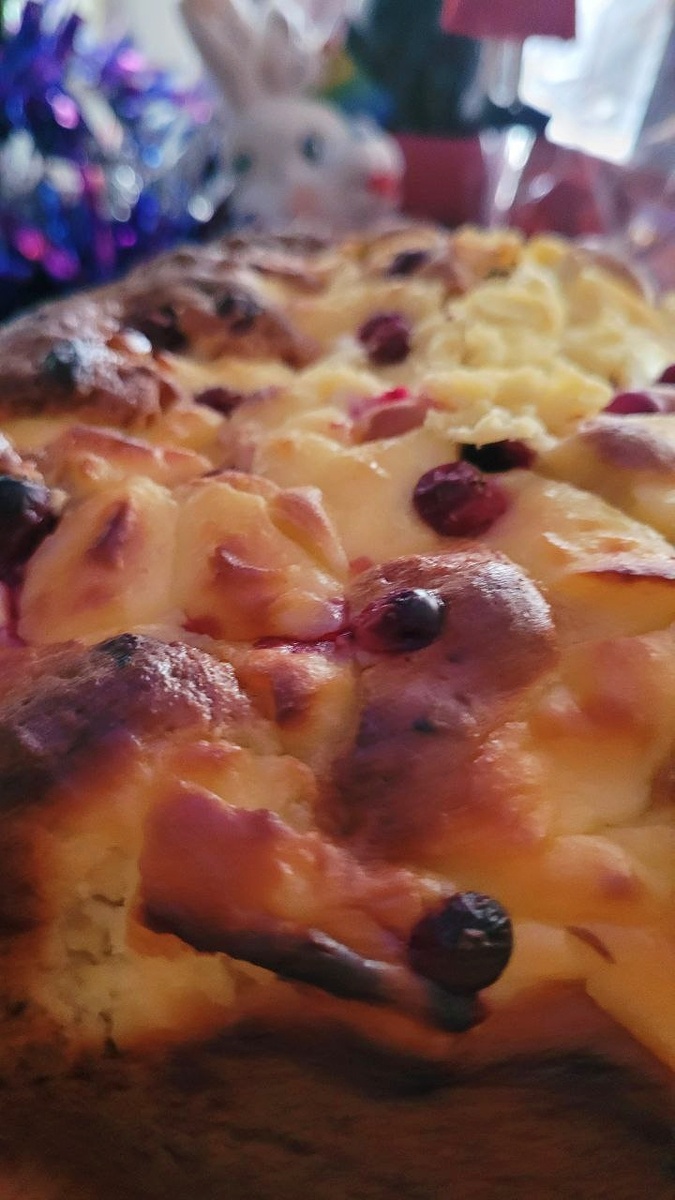 Волшебная такая ёлочка - с подарками и зайцами😄