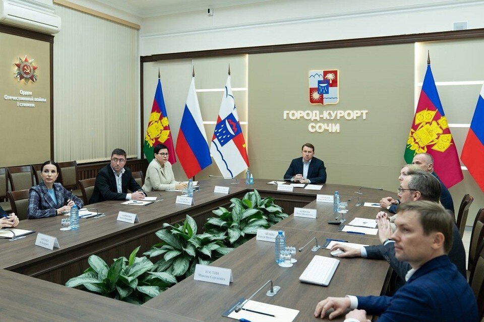     Глава города обсудил план реализации проекта. Фото: администрация Сочи