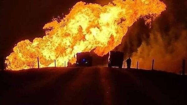     Взорвался газопровод Литва-Латвия в Пасвальском районе.