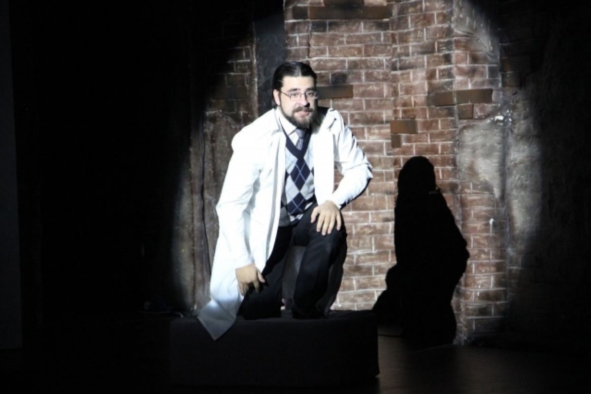    В Санкт-Петербурге простились с актером из Волгограда Данилом Корсаковым