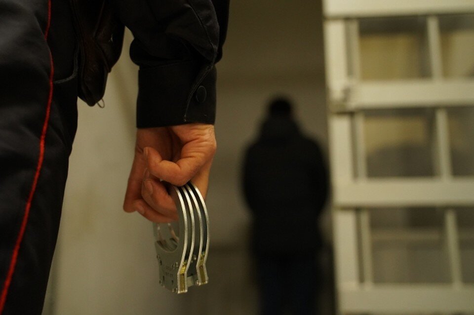     Поймать удалось пока двоих из трех соучастников, они находятся под стражей. Светлана МАКОВЕЕВА