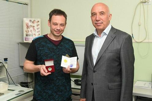  Сергей Тобиас и Алишер Шадманов. Фото пресс-службы Минздрава Узбекистана