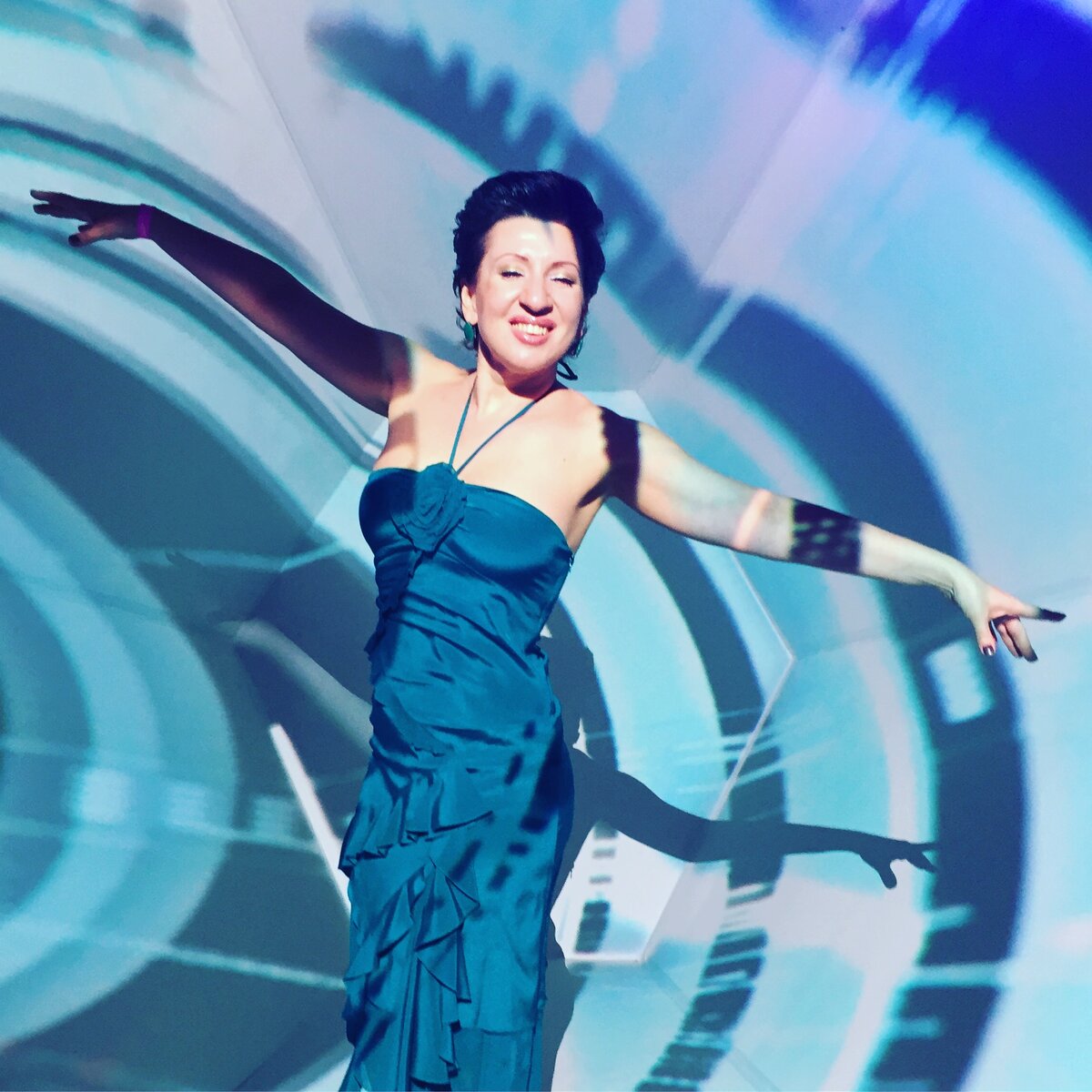 Автор любит корпоративные увеселения. Фото из личного архива