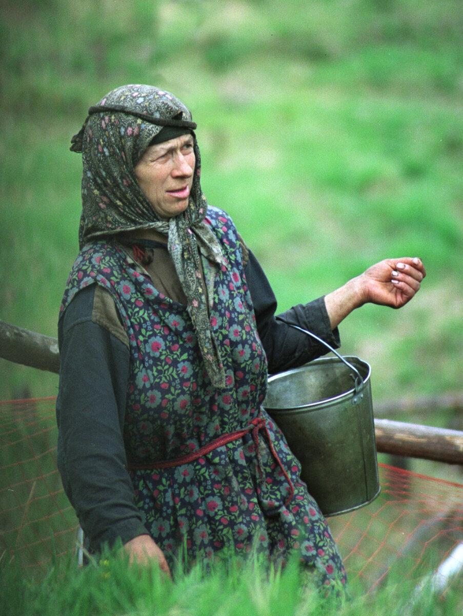 Сколько лет агафье лыковой. Агафья Лыкова. Отшельница Агафья Лыкова. Акулина Карповна Лыкова. Отшельница в Сибири Агафья Лыкова.