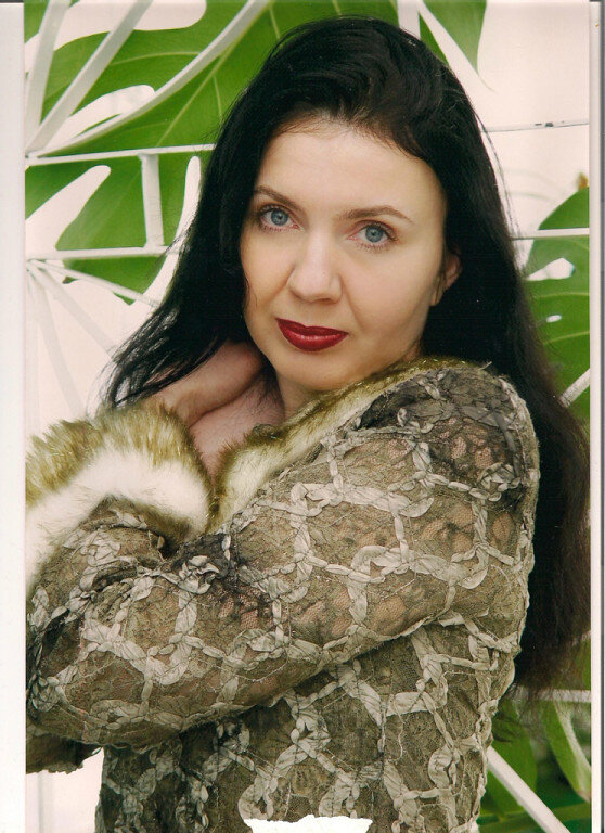 Фото моё.2005 год. Это я в самые счастливые годы своей жизни. А может самые счастливые ещё впереди?