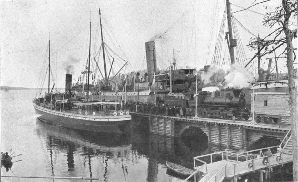 Пристань в Чупе во время строительства железной дороги, 1915 год