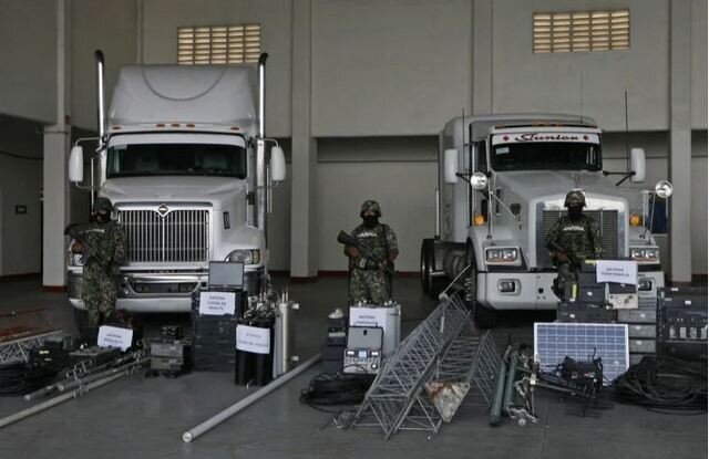 Скриншот видео https://youtu.be/j2Maqi5O1A8 приведенного ниже Автор видео  Grupo REFORMA