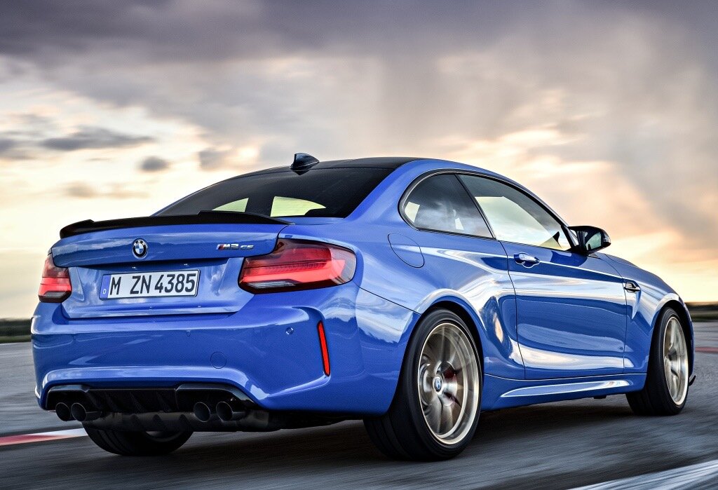 BMW M2 CS