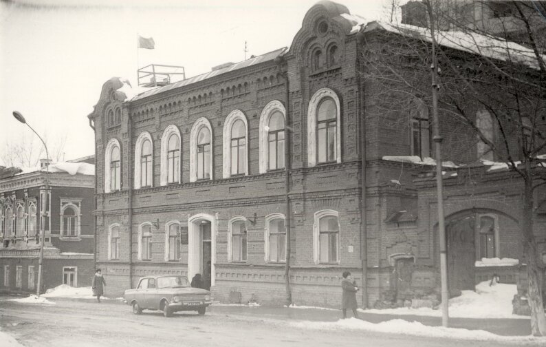 Бывший дом купца Д. С. Жирнова, 1985 год. Источник: pastvu.com