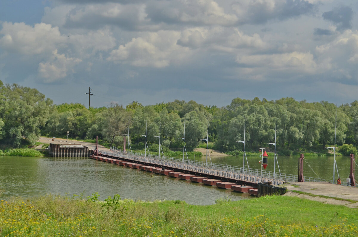 Коротояк острогожского воронежской. Село Коротояк Острогожского района Воронежской области. Коротояк Воронежская Понтонный мост. Коротояк Воронежская область Дон. Село Коротояк Дон.