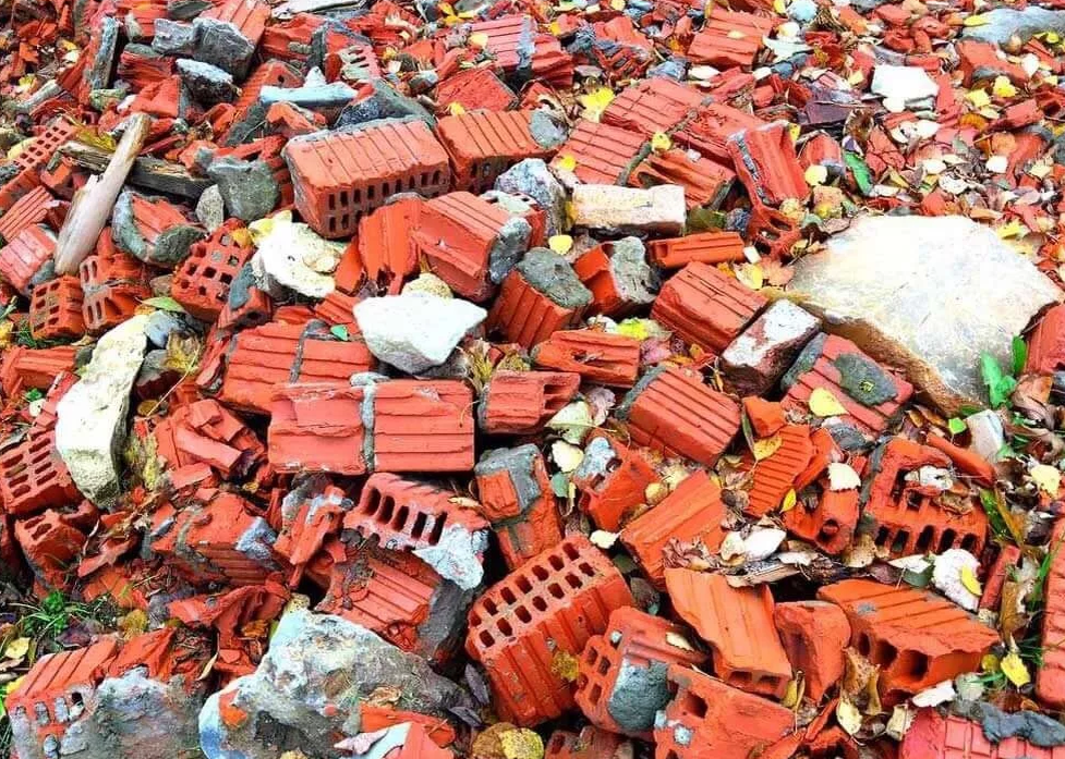 строительные отходы. твердые отходы строительства. строительные отходы. отходы строительного мусора. строительные отходы.