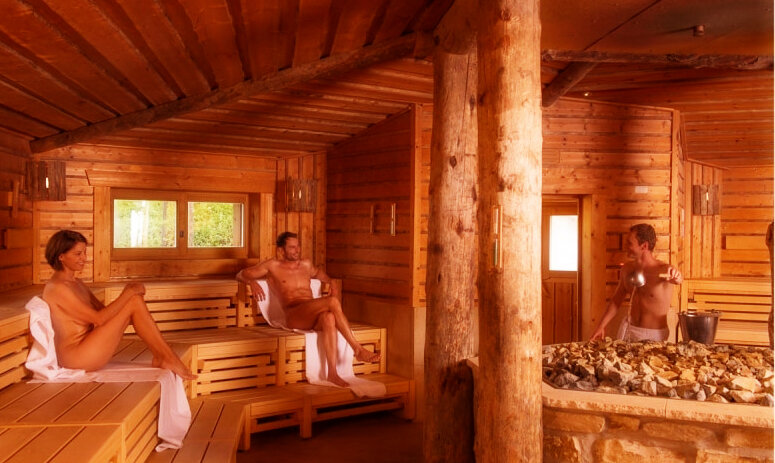 Полотенце - вот, что можно брать с собой