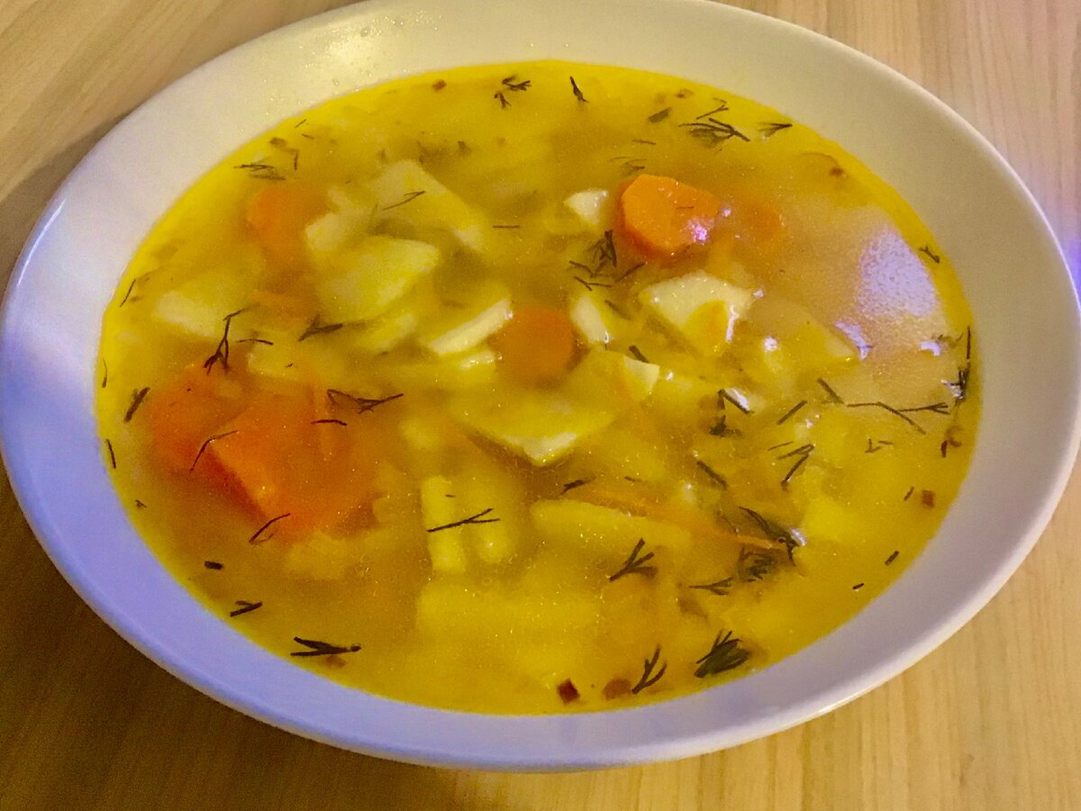 Суп с макаронными изделиями и картофелем