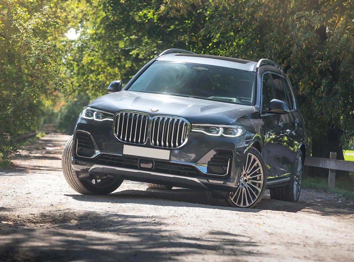 Это самый большой и самый необычный BMW. BMW X7 40i xDrive Steptronic 8 |  Pro 100 auto | Дзен