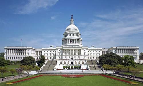 Капитолий - здание Конгресса США. Фото из Википедии - общественное достояние