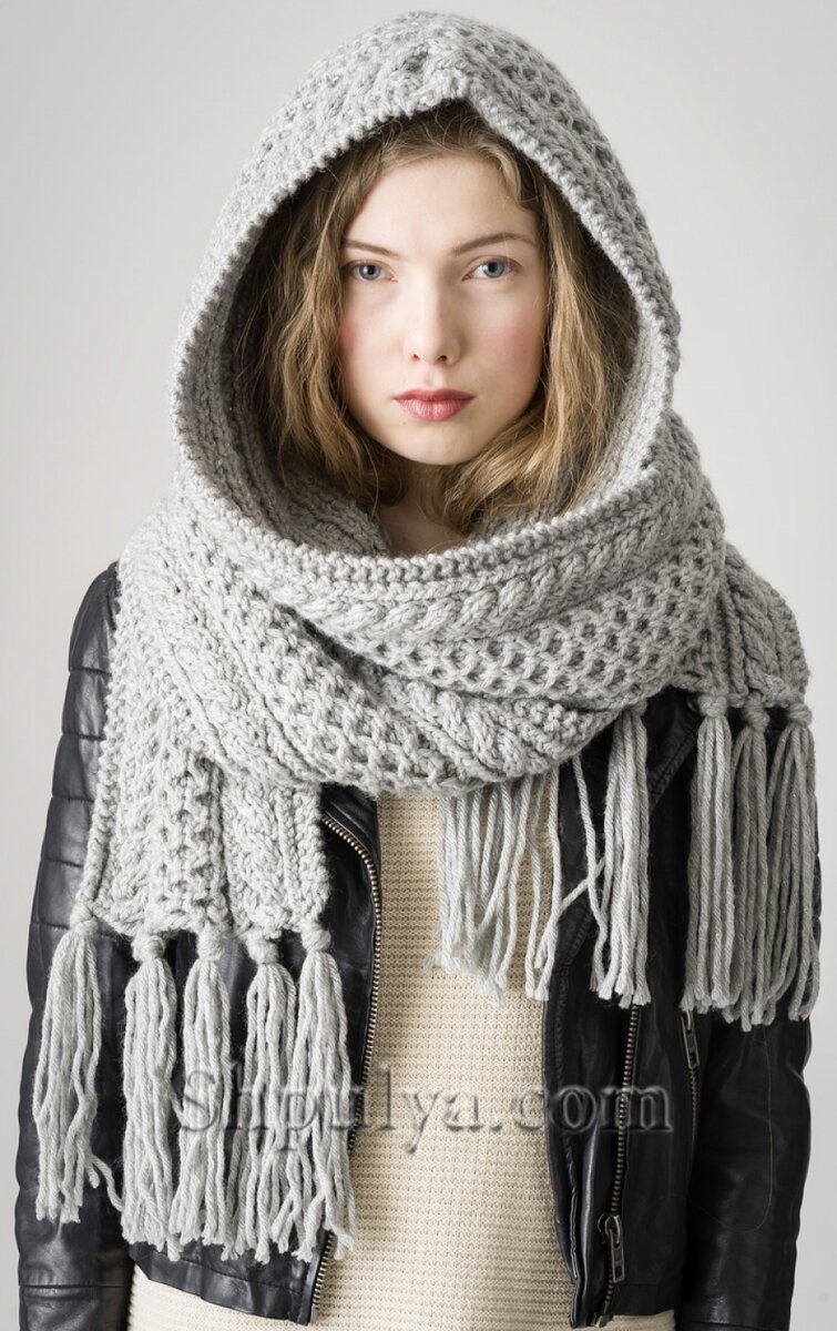 Шарф-капюшон с рельефным узором