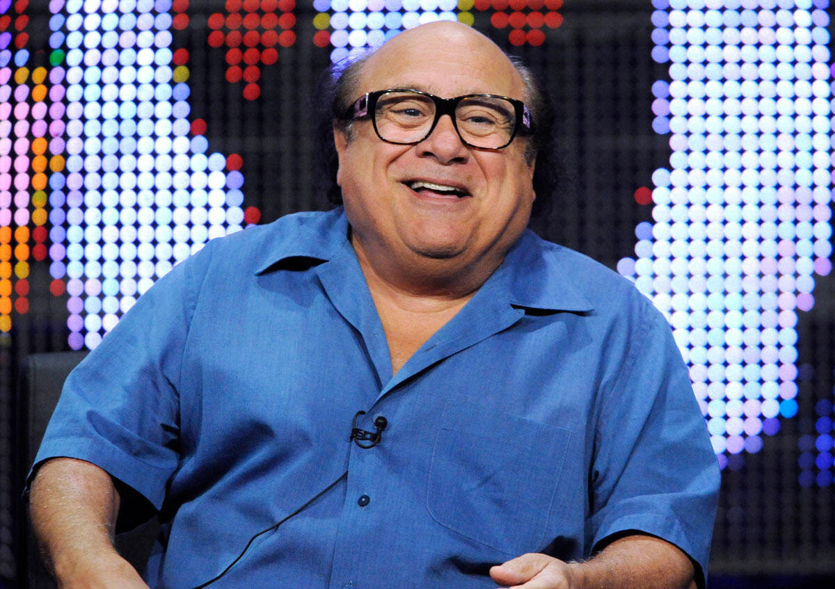 https://cdn.zoomg.ir/2015/12/30-gamespot-mario-facts-devito.jpg