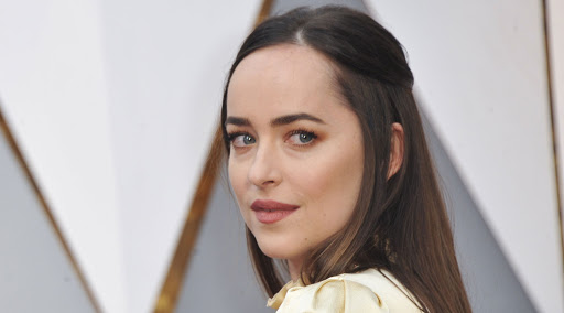 Dakota Johnson собиралась сниматься в главной роли фильма под названием Unfit, но так и не понял, сняли ли фильм или нет. Фильм повествовал бы как раз о событиях, описанных в этой статье.  