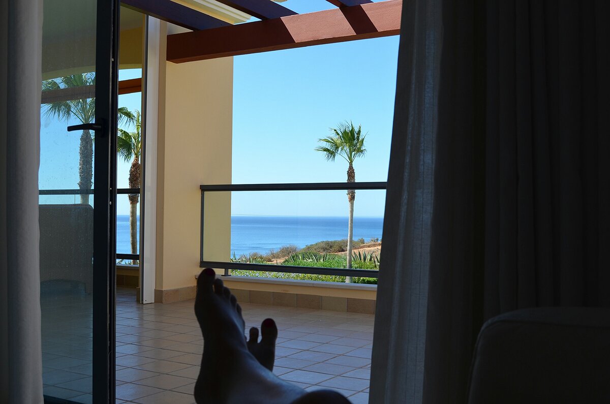 фото из личного архива, сделано мной. Вид на атлантический океан.