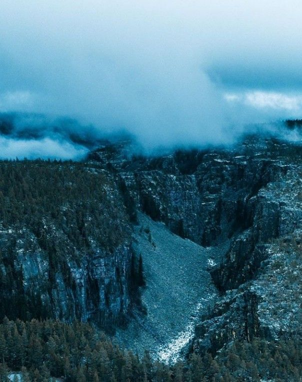 Jutulhogget. крупнейший в Северной Европе каньон  