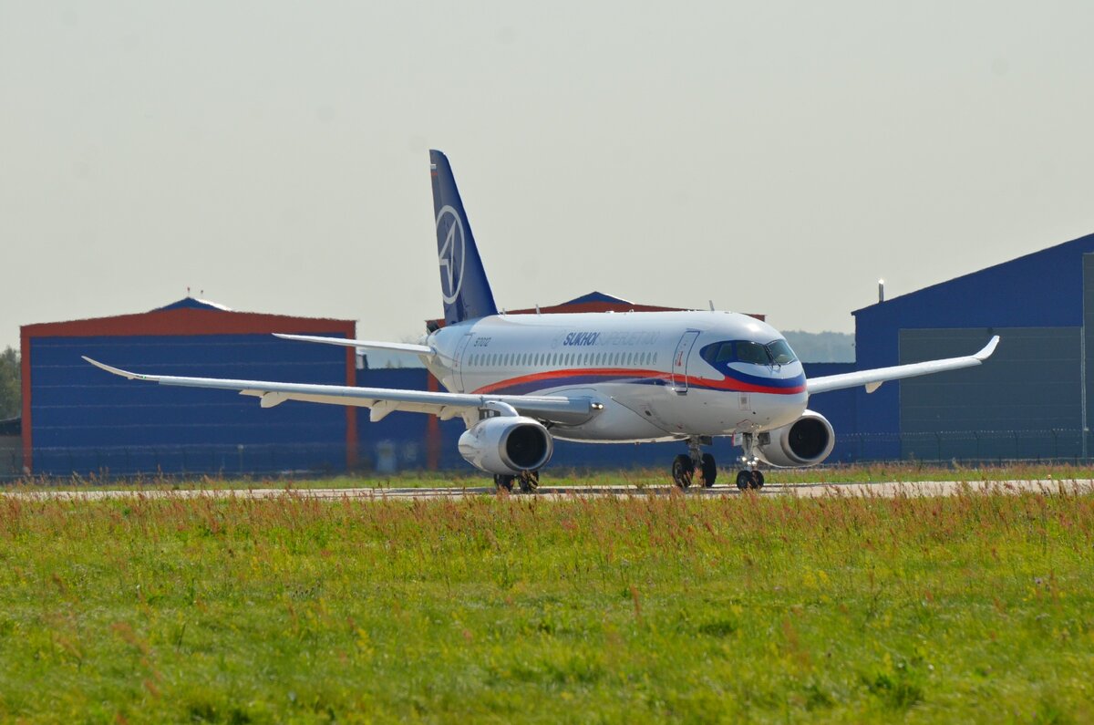 Суперджет на авиасалоне МАКС-2019