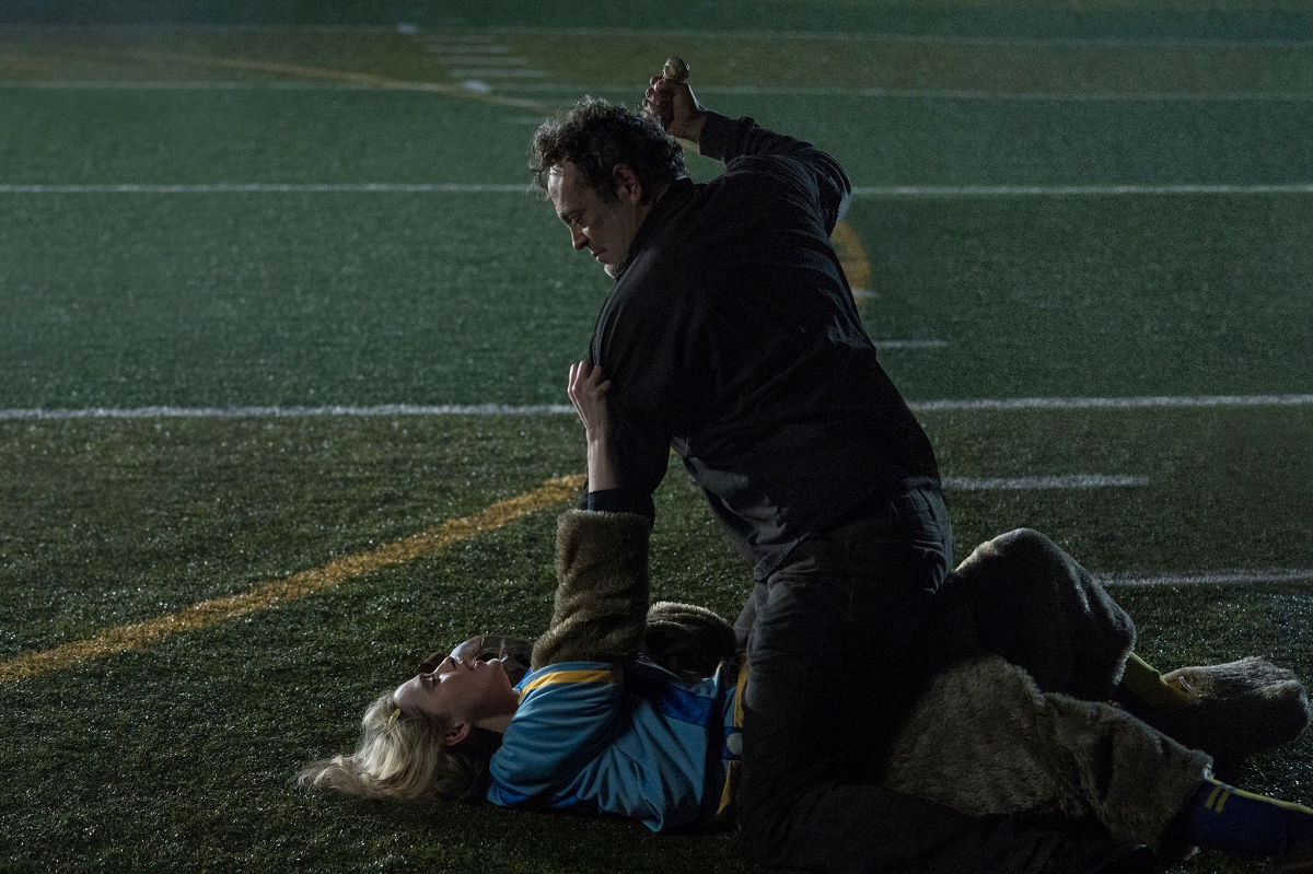 Кэтрин Ньютон и Винс Вон в фильме «Дичь»