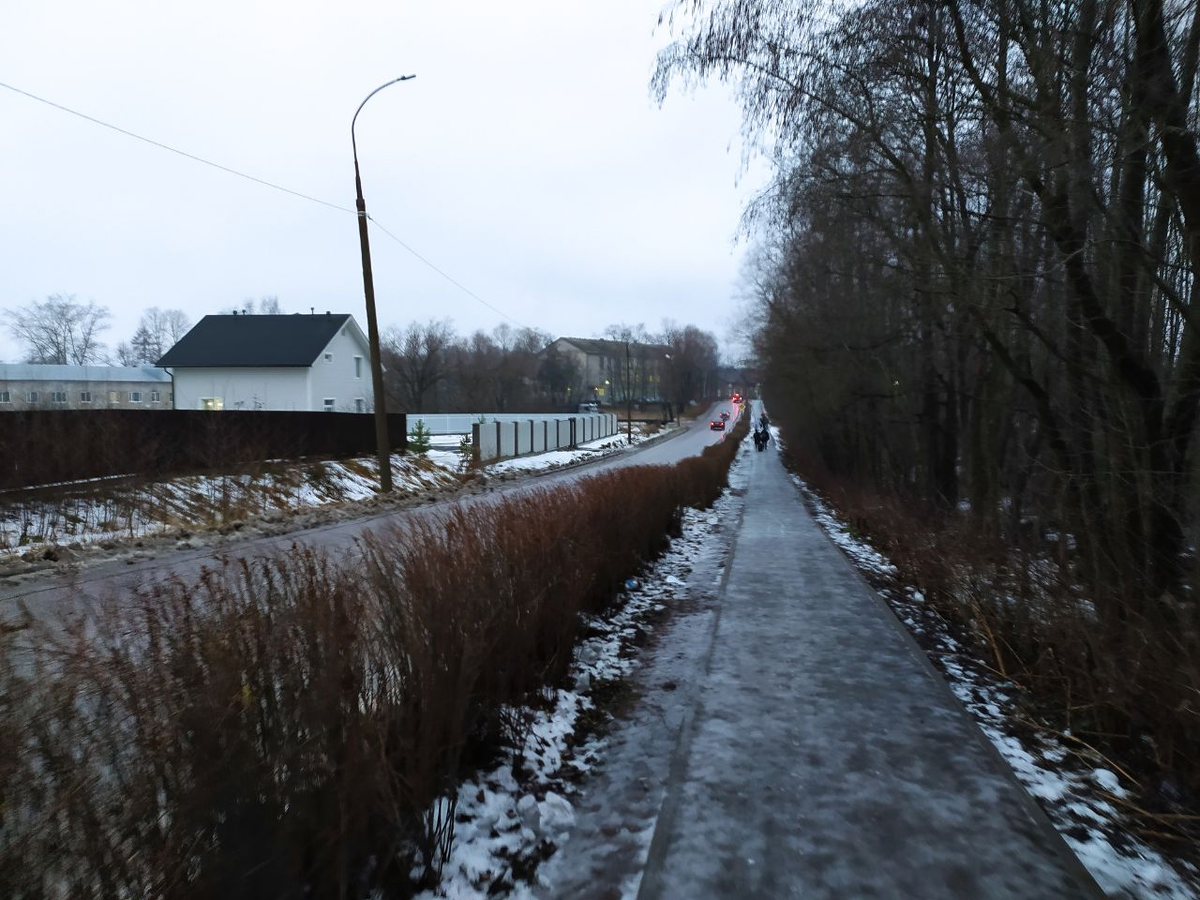 Туристы приезжают в Сортавала для ознакомления с природой Карелии и посещения парка Рускеала 