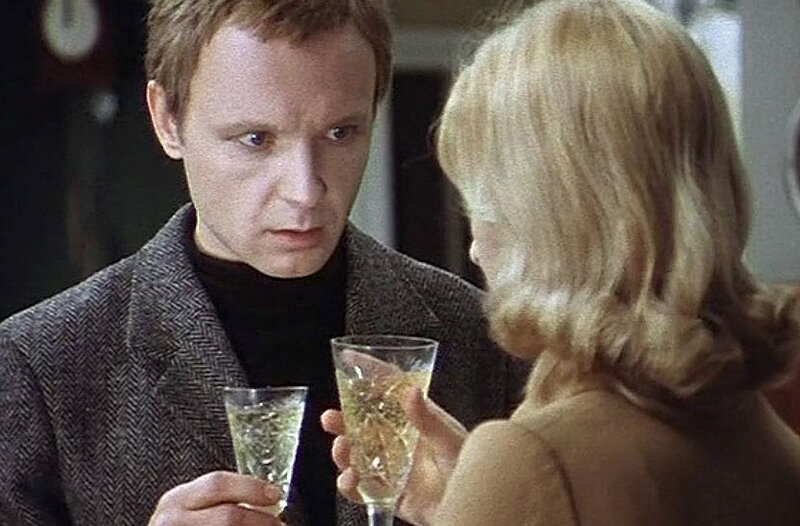 «А если мы дома и не открываем?»