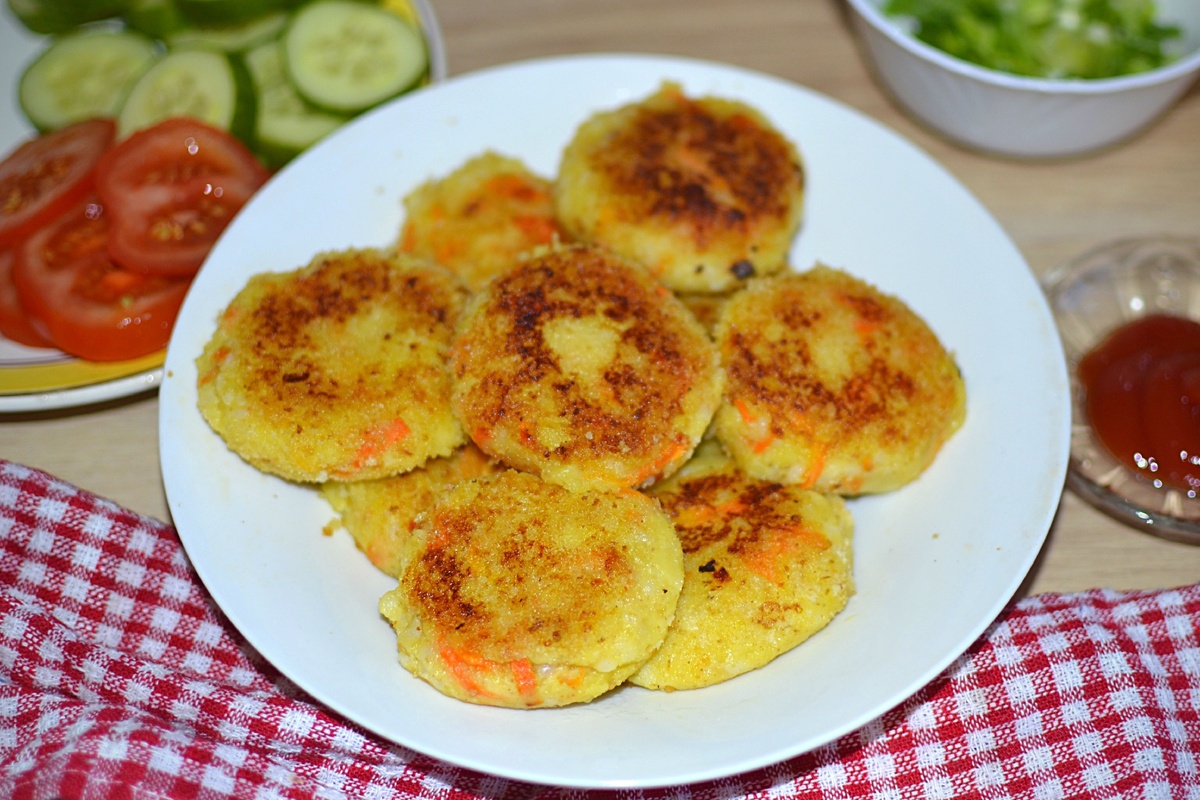 С соусом и овощами - самое то! 