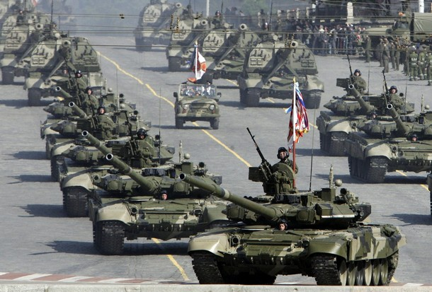 Генеральная репетиция Парада Победы на Красной Площади, 5 мая 2008.