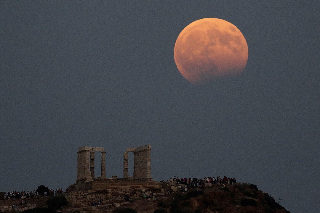 Лунное затмение фотография