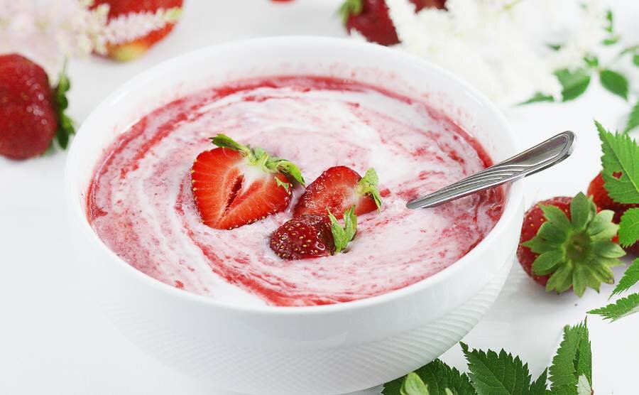 Домашний йогурт полезнее покупного - поэтому я всегда готовлю его для детей